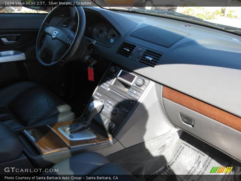 Silver Metallic / Graphite 2004 Volvo XC90 2.5T