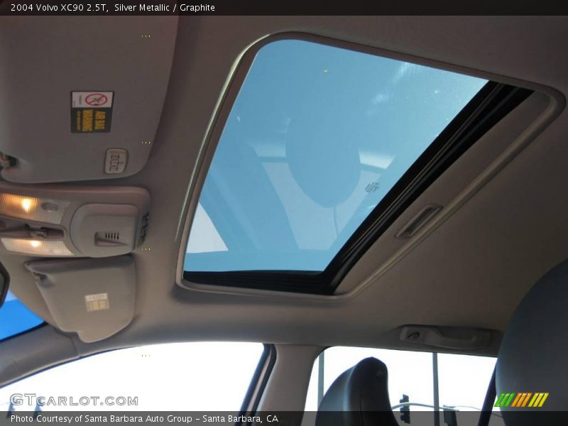 Silver Metallic / Graphite 2004 Volvo XC90 2.5T