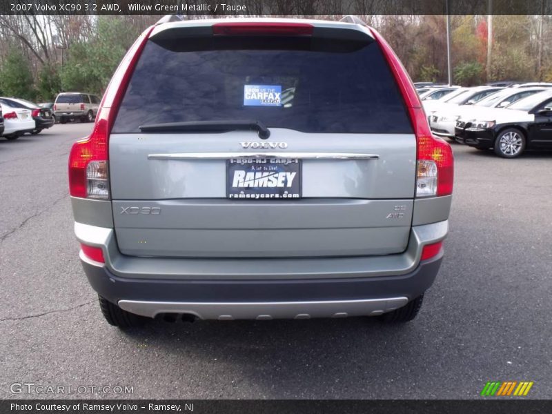 Willow Green Metallic / Taupe 2007 Volvo XC90 3.2 AWD