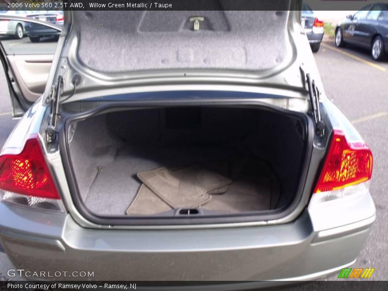 Willow Green Metallic / Taupe 2006 Volvo S60 2.5T AWD