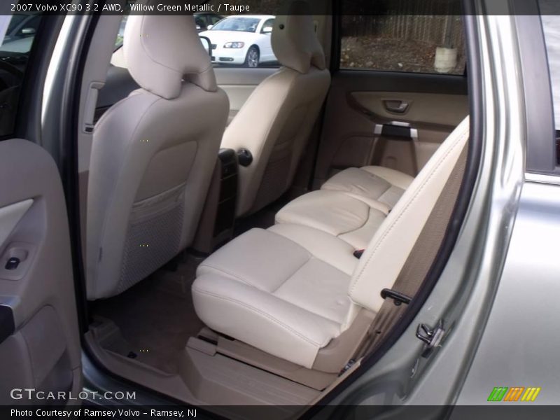 Willow Green Metallic / Taupe 2007 Volvo XC90 3.2 AWD