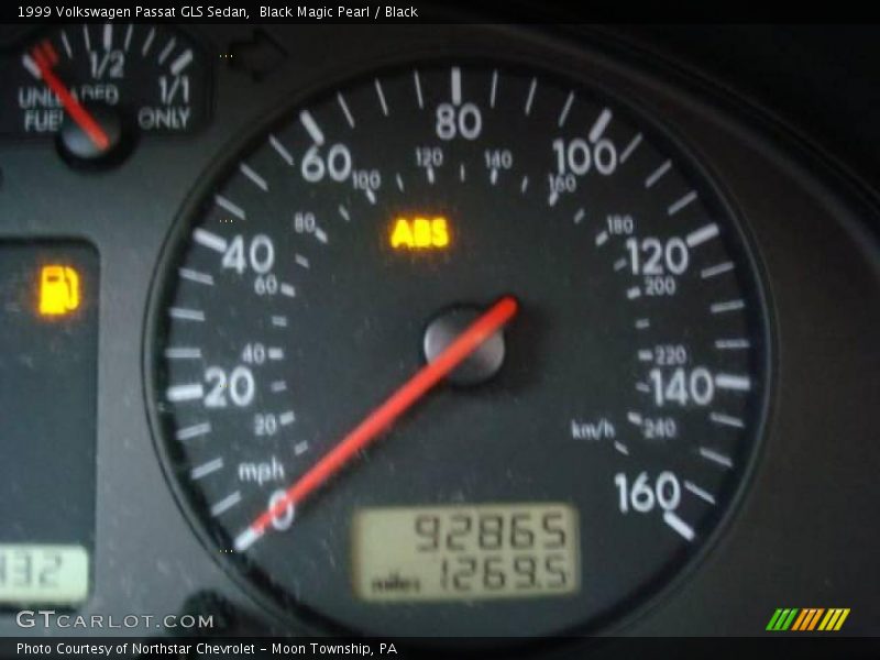 Black Magic Pearl / Black 1999 Volkswagen Passat GLS Sedan