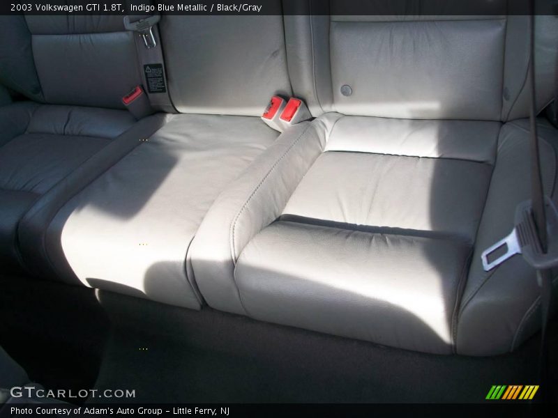 Indigo Blue Metallic / Black/Gray 2003 Volkswagen GTI 1.8T