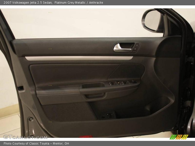 Platinum Grey Metallic / Anthracite 2007 Volkswagen Jetta 2.5 Sedan