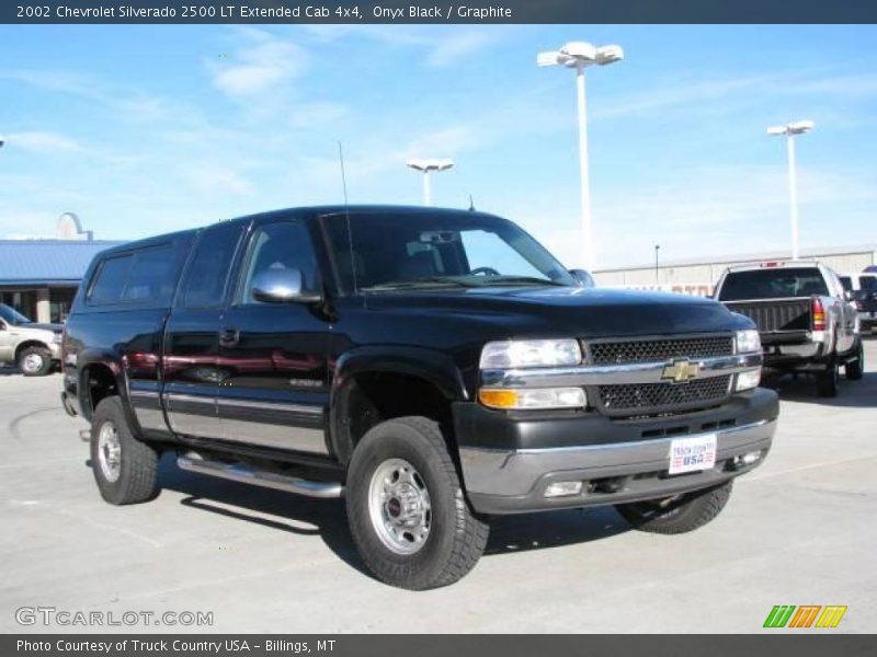 Onyx Black / Graphite 2002 Chevrolet Silverado 2500 LT Extended Cab 4x4