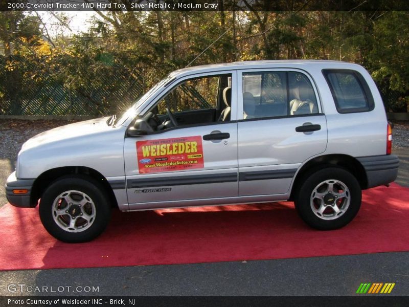 Silver Metallic / Medium Gray 2000 Chevrolet Tracker 4WD Hard Top