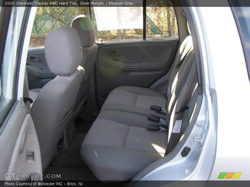 Silver Metallic / Medium Gray 2000 Chevrolet Tracker 4WD Hard Top