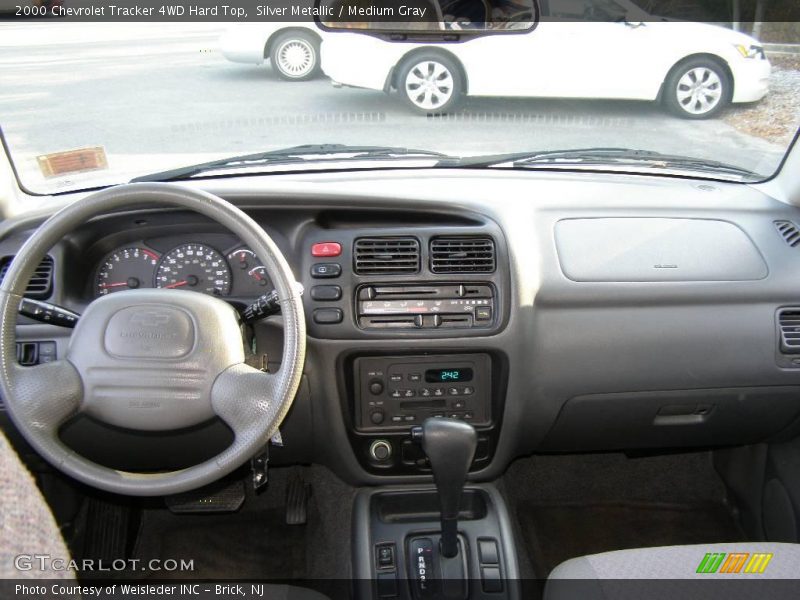 Silver Metallic / Medium Gray 2000 Chevrolet Tracker 4WD Hard Top