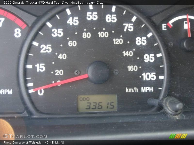 Silver Metallic / Medium Gray 2000 Chevrolet Tracker 4WD Hard Top