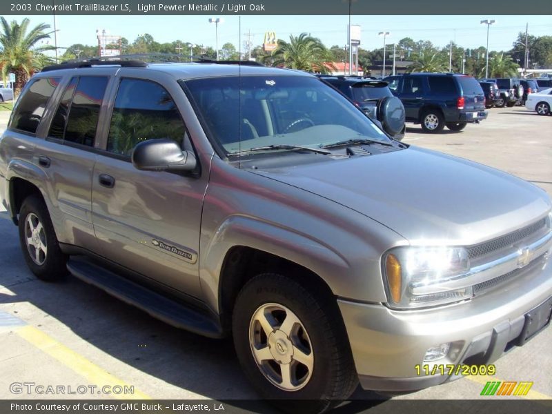 Light Pewter Metallic / Light Oak 2003 Chevrolet TrailBlazer LS