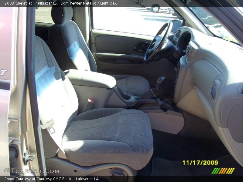Light Pewter Metallic / Light Oak 2003 Chevrolet TrailBlazer LS