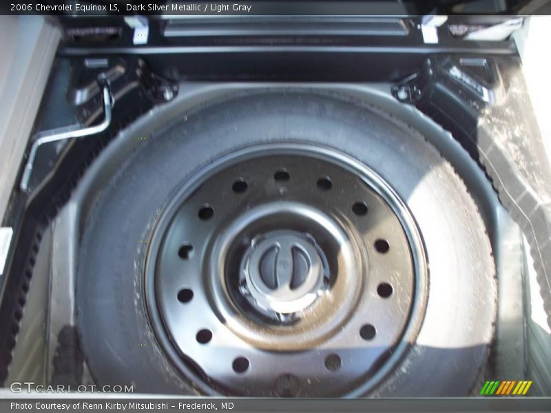 Dark Silver Metallic / Light Gray 2006 Chevrolet Equinox LS