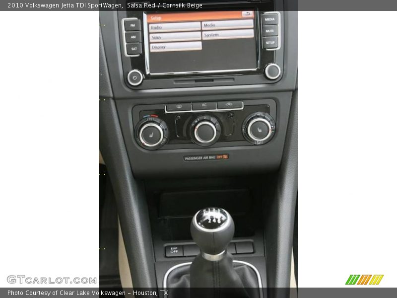 Salsa Red / Cornsilk Beige 2010 Volkswagen Jetta TDI SportWagen