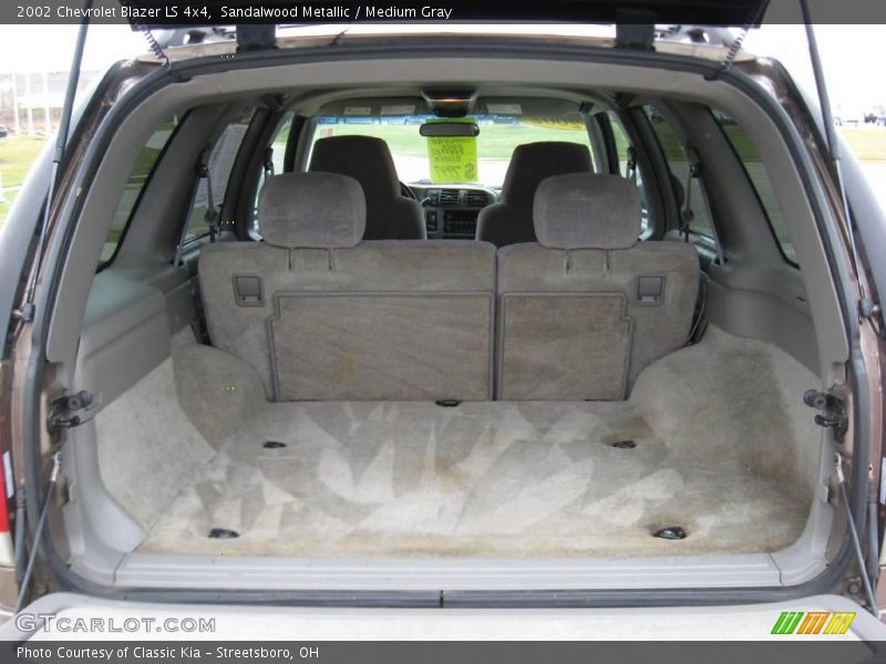 Sandalwood Metallic / Medium Gray 2002 Chevrolet Blazer LS 4x4