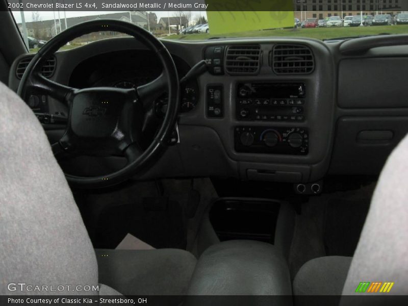 Sandalwood Metallic / Medium Gray 2002 Chevrolet Blazer LS 4x4