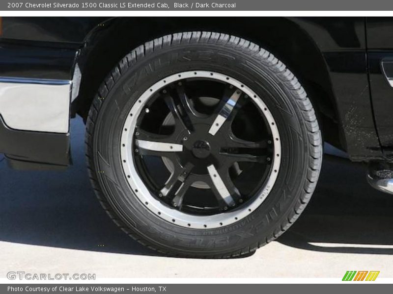 Black / Dark Charcoal 2007 Chevrolet Silverado 1500 Classic LS Extended Cab