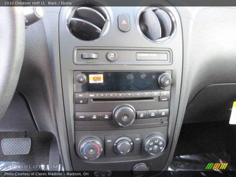 Black / Ebony 2010 Chevrolet HHR LS