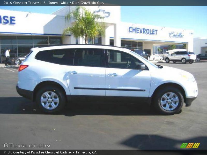 Summit White / Dark Gray/Light Gray 2010 Chevrolet Traverse LS