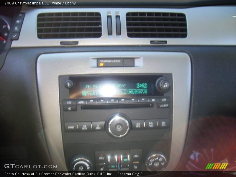 White / Ebony 2009 Chevrolet Impala SS