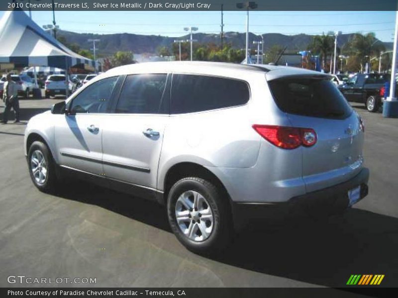 Silver Ice Metallic / Dark Gray/Light Gray 2010 Chevrolet Traverse LS