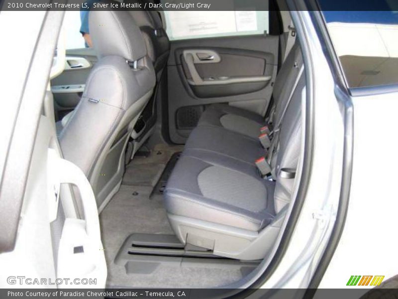 Silver Ice Metallic / Dark Gray/Light Gray 2010 Chevrolet Traverse LS