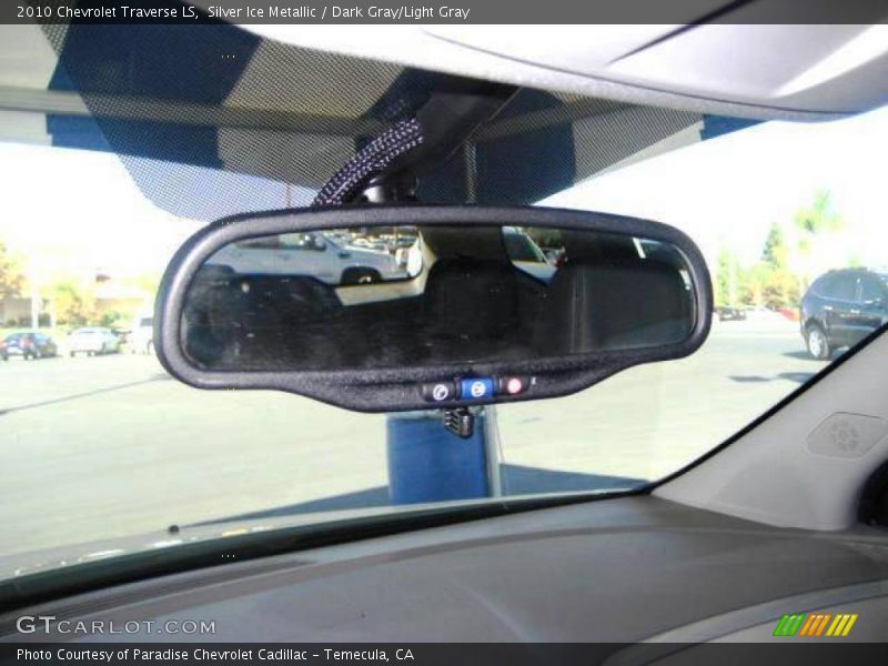 Silver Ice Metallic / Dark Gray/Light Gray 2010 Chevrolet Traverse LS