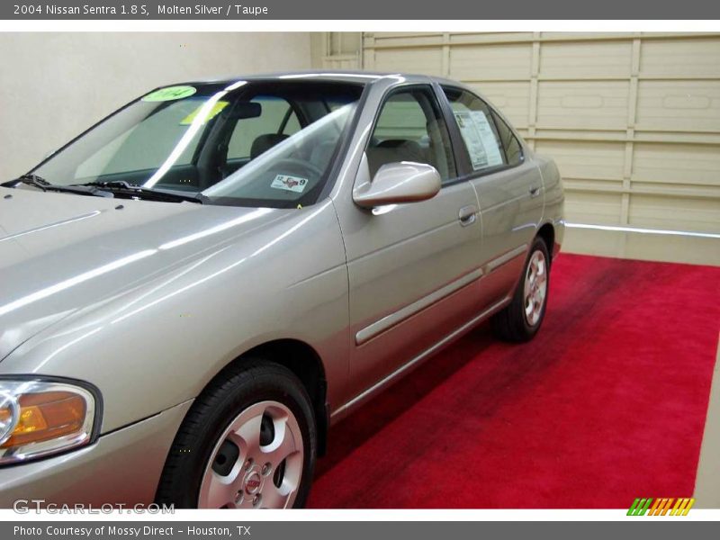 Molten Silver / Taupe 2004 Nissan Sentra 1.8 S