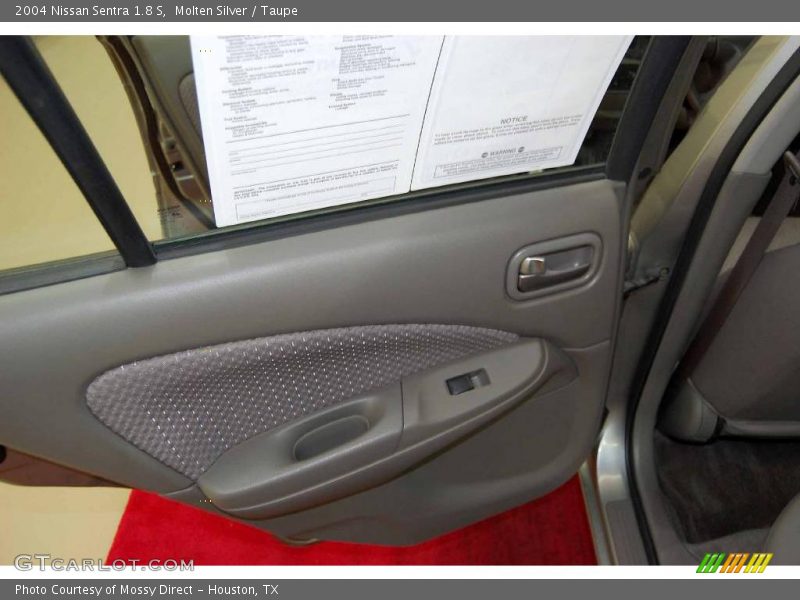 Molten Silver / Taupe 2004 Nissan Sentra 1.8 S