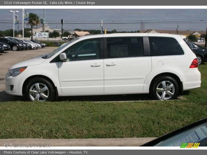 Calla Lilly White / Ceylon Beige 2010 Volkswagen Routan SE
