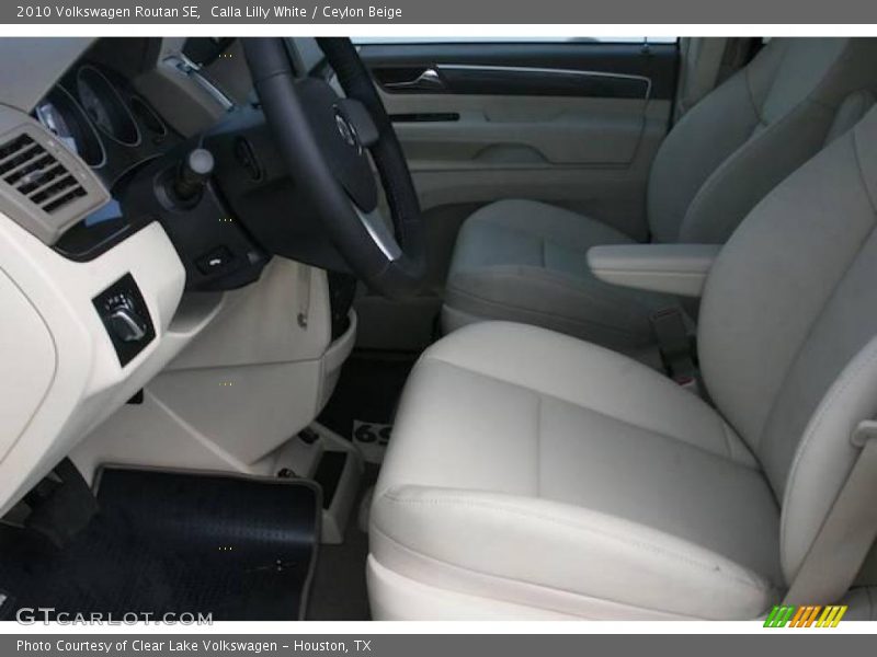 Calla Lilly White / Ceylon Beige 2010 Volkswagen Routan SE