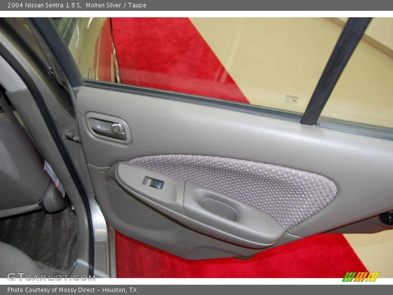 Molten Silver / Taupe 2004 Nissan Sentra 1.8 S