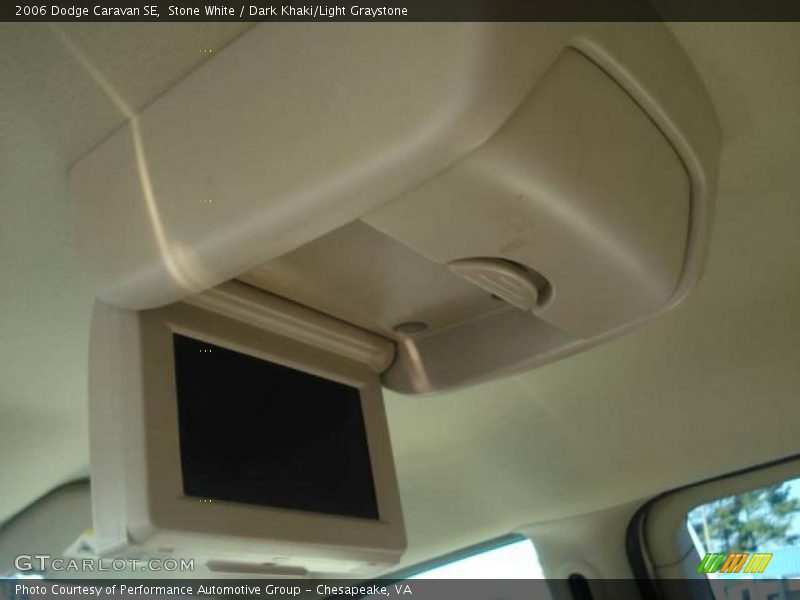 Stone White / Dark Khaki/Light Graystone 2006 Dodge Caravan SE