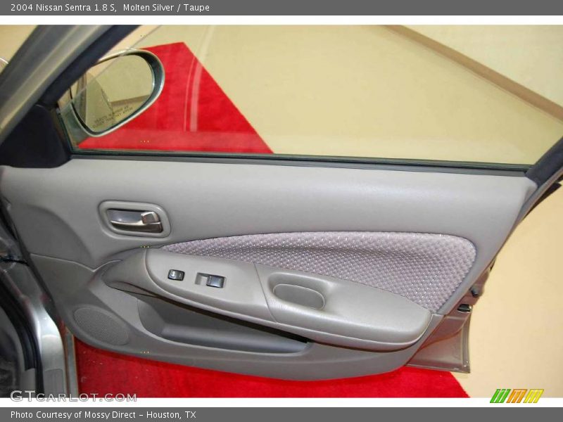 Molten Silver / Taupe 2004 Nissan Sentra 1.8 S