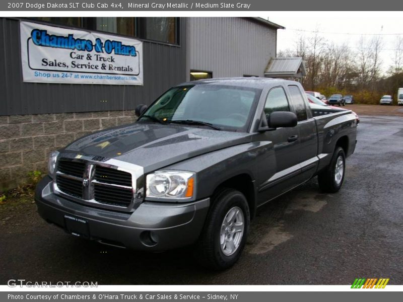 Mineral Gray Metallic / Medium Slate Gray 2007 Dodge Dakota SLT Club Cab 4x4