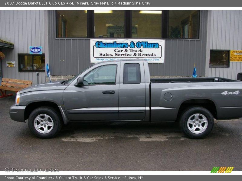 Mineral Gray Metallic / Medium Slate Gray 2007 Dodge Dakota SLT Club Cab 4x4