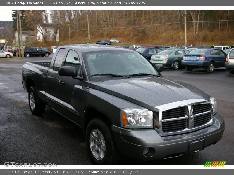 Mineral Gray Metallic / Medium Slate Gray 2007 Dodge Dakota SLT Club Cab 4x4