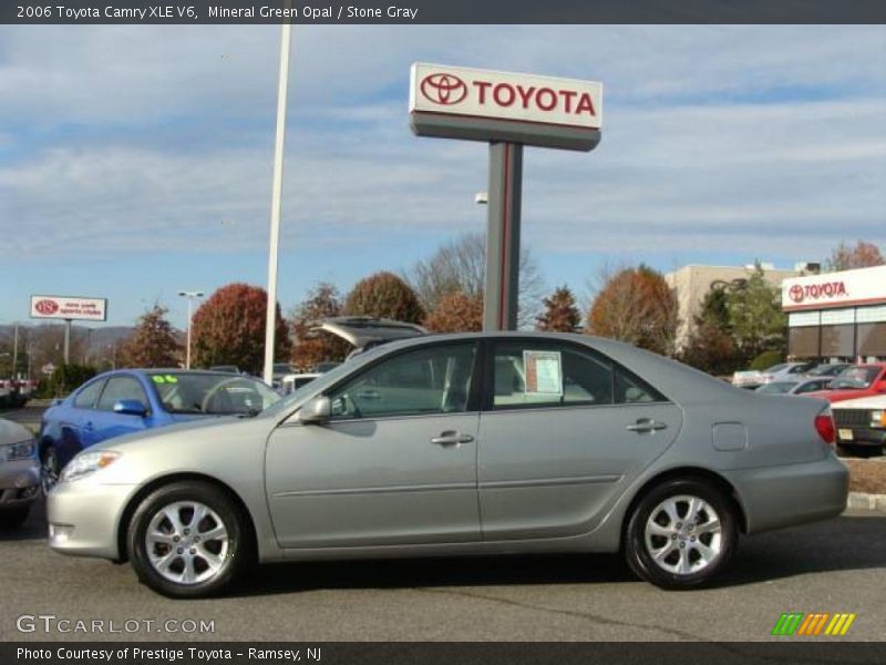 Mineral Green Opal / Stone Gray 2006 Toyota Camry XLE V6