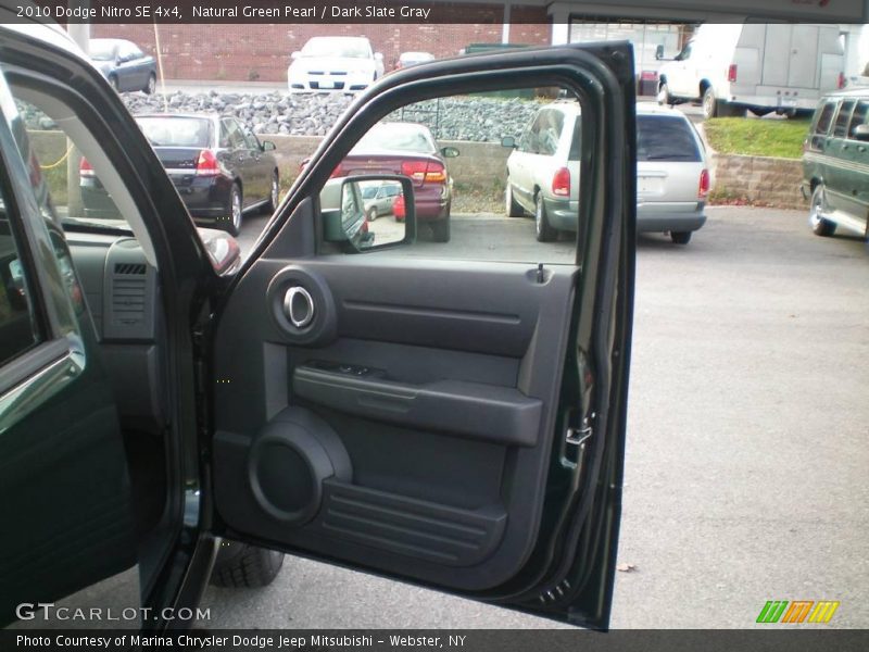 Natural Green Pearl / Dark Slate Gray 2010 Dodge Nitro SE 4x4