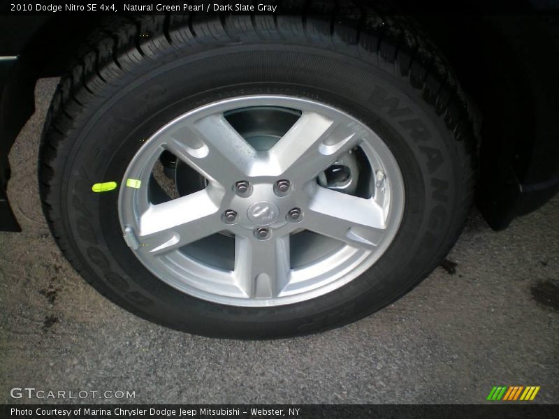 Natural Green Pearl / Dark Slate Gray 2010 Dodge Nitro SE 4x4