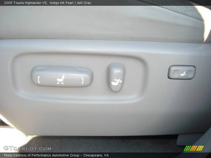 Indigo Ink Pearl / Ash Gray 2006 Toyota Highlander V6