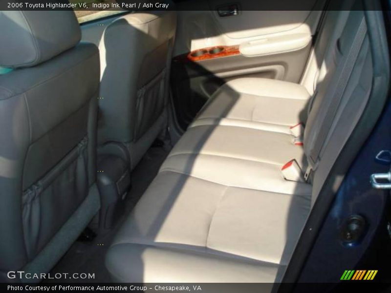 Indigo Ink Pearl / Ash Gray 2006 Toyota Highlander V6
