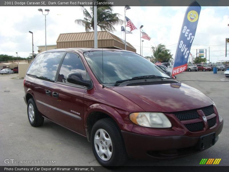 Dark Garnet Red Pearlcoat / Sandstone 2001 Dodge Caravan SE