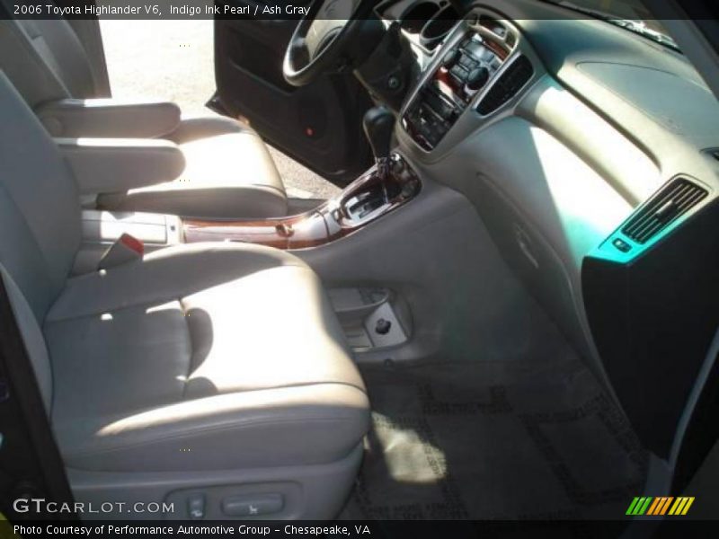 Indigo Ink Pearl / Ash Gray 2006 Toyota Highlander V6