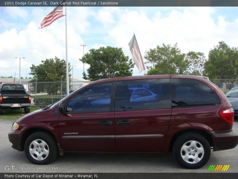 Dark Garnet Red Pearlcoat / Sandstone 2001 Dodge Caravan SE