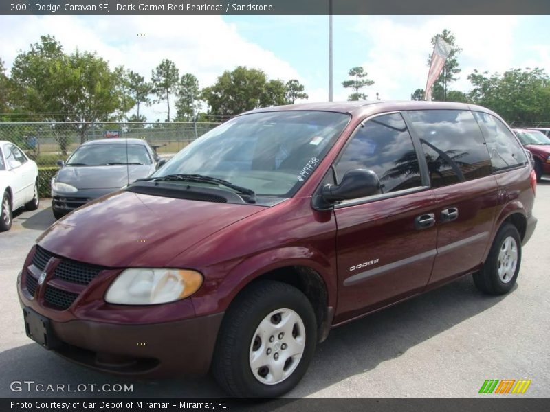 Dark Garnet Red Pearlcoat / Sandstone 2001 Dodge Caravan SE