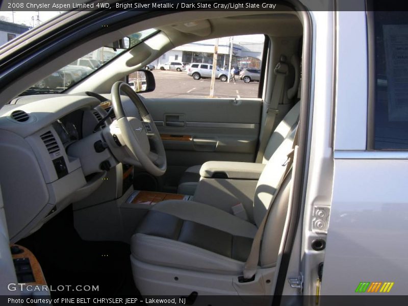 Bright Silver Metallic / Dark Slate Gray/Light Slate Gray 2008 Chrysler Aspen Limited 4WD