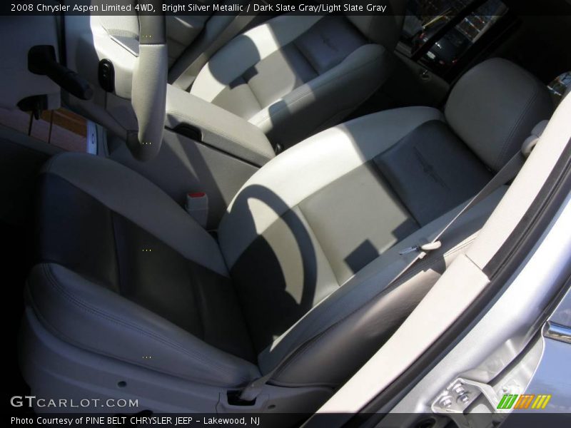 Bright Silver Metallic / Dark Slate Gray/Light Slate Gray 2008 Chrysler Aspen Limited 4WD