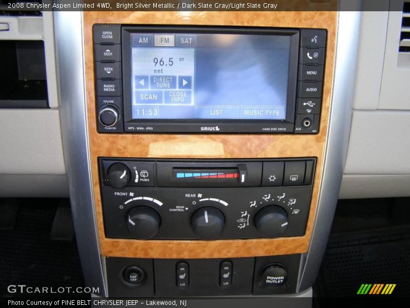 Bright Silver Metallic / Dark Slate Gray/Light Slate Gray 2008 Chrysler Aspen Limited 4WD