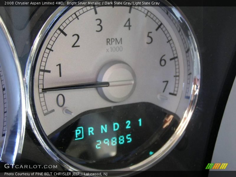 Bright Silver Metallic / Dark Slate Gray/Light Slate Gray 2008 Chrysler Aspen Limited 4WD