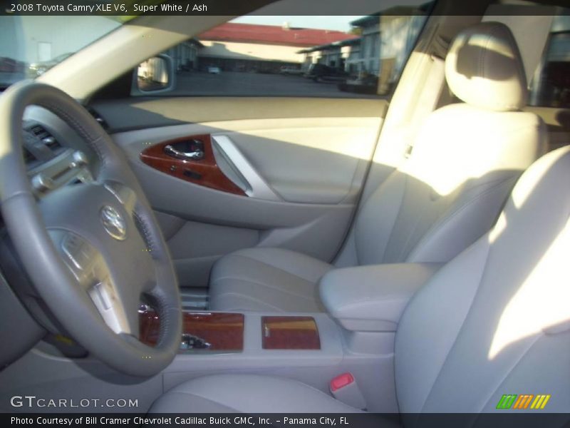 Super White / Ash 2008 Toyota Camry XLE V6